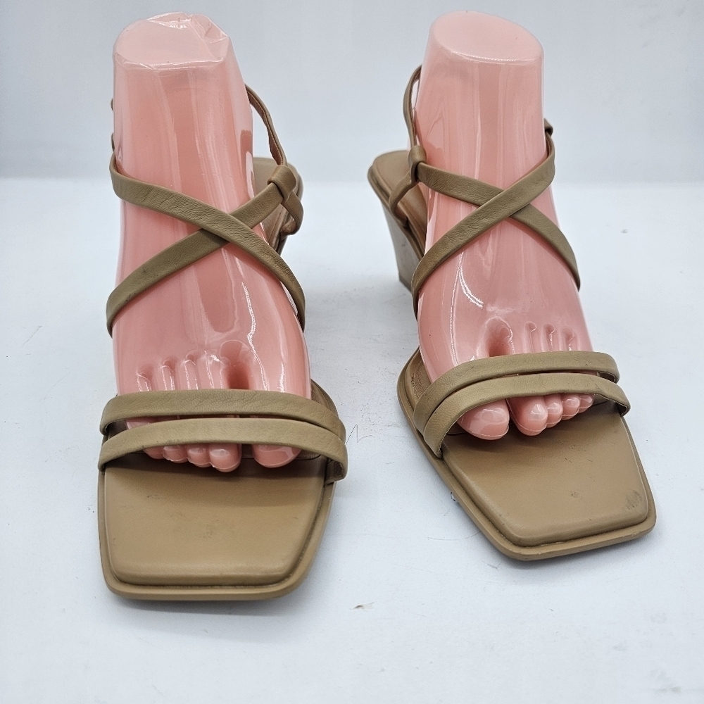 Caslon Paola Wedge Sandals Tan Camel Size 9.5 - Picture 7 of 12